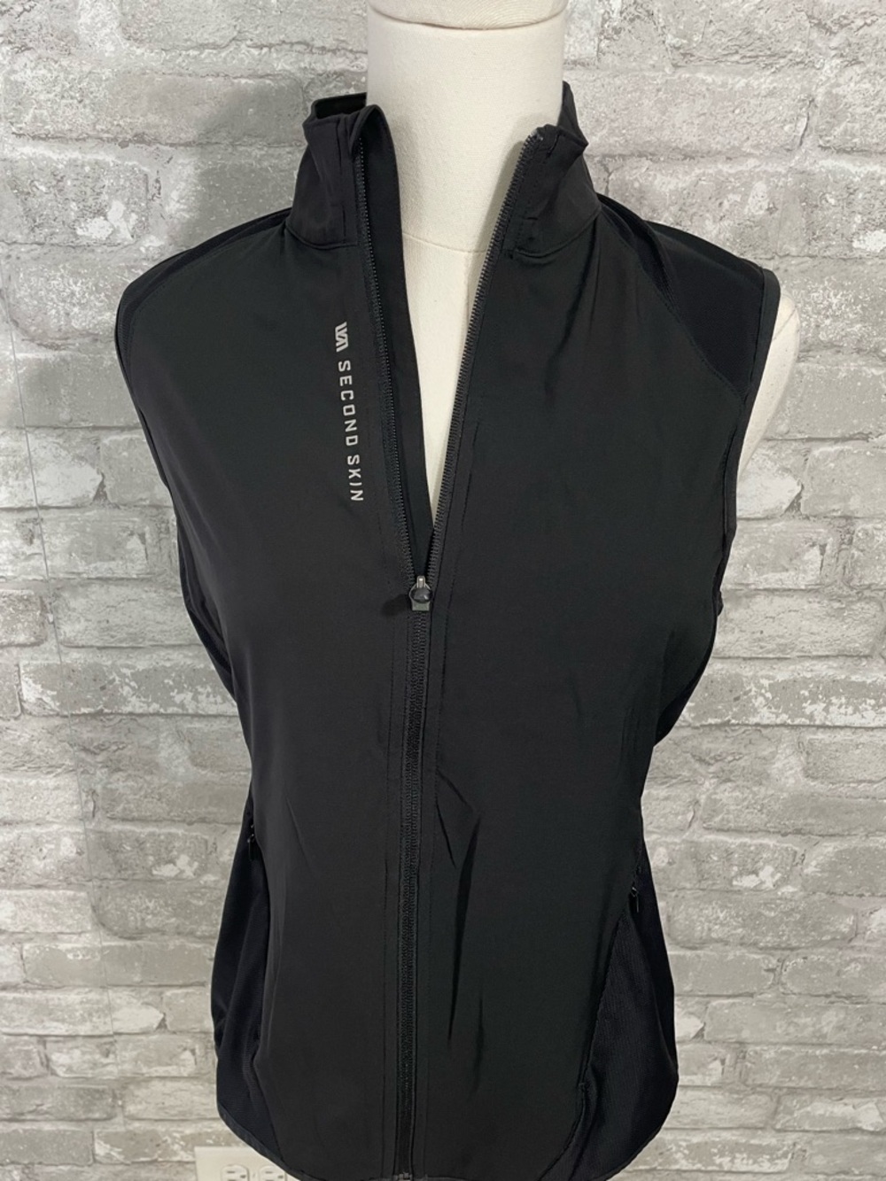 Second Skin Full Zip Vest Lightweight Black Vest